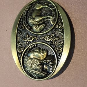 Buffalo-Indian Headress belt buckle